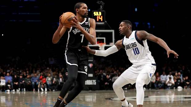 Kevin Durant, Brooklyn Nets, Dorian Finney-Smith, Dallas Mavericks